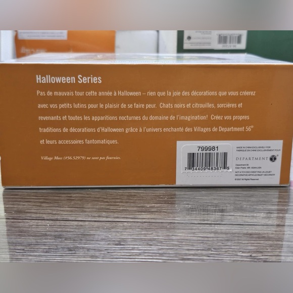 SOLD- Department 56 Little Ghouls' Field Trip - Picture 3 of 8